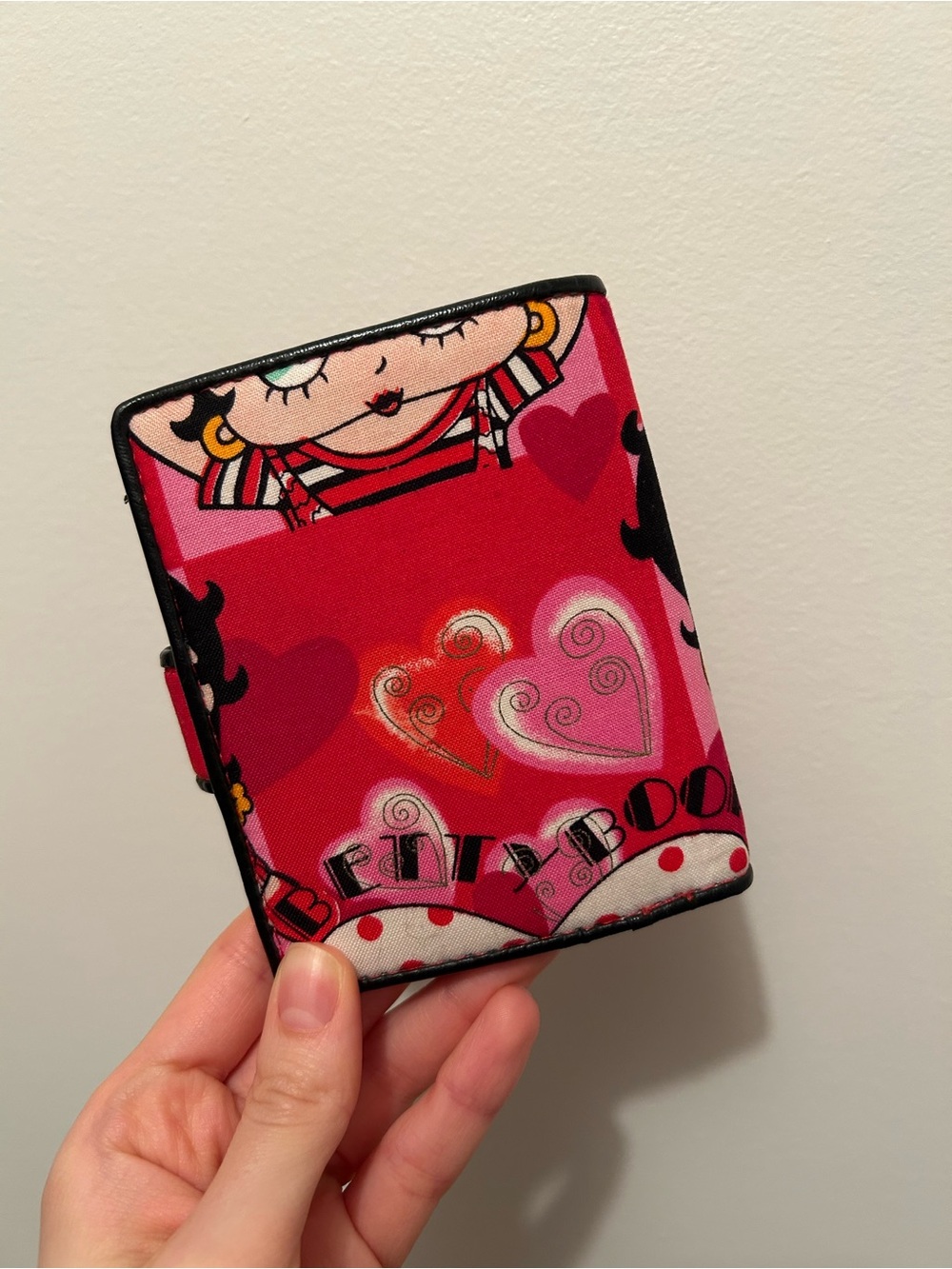 Betty Boop Y2K Wallet - Picture 2 of 3